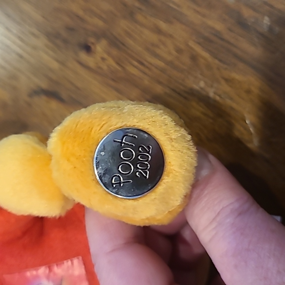 VINTAGE 2002 WINNIE THE POOH BEAN BAG PLUSH DISNEY THEME PARK EDITION WDW NEW - Picture 3 of 6